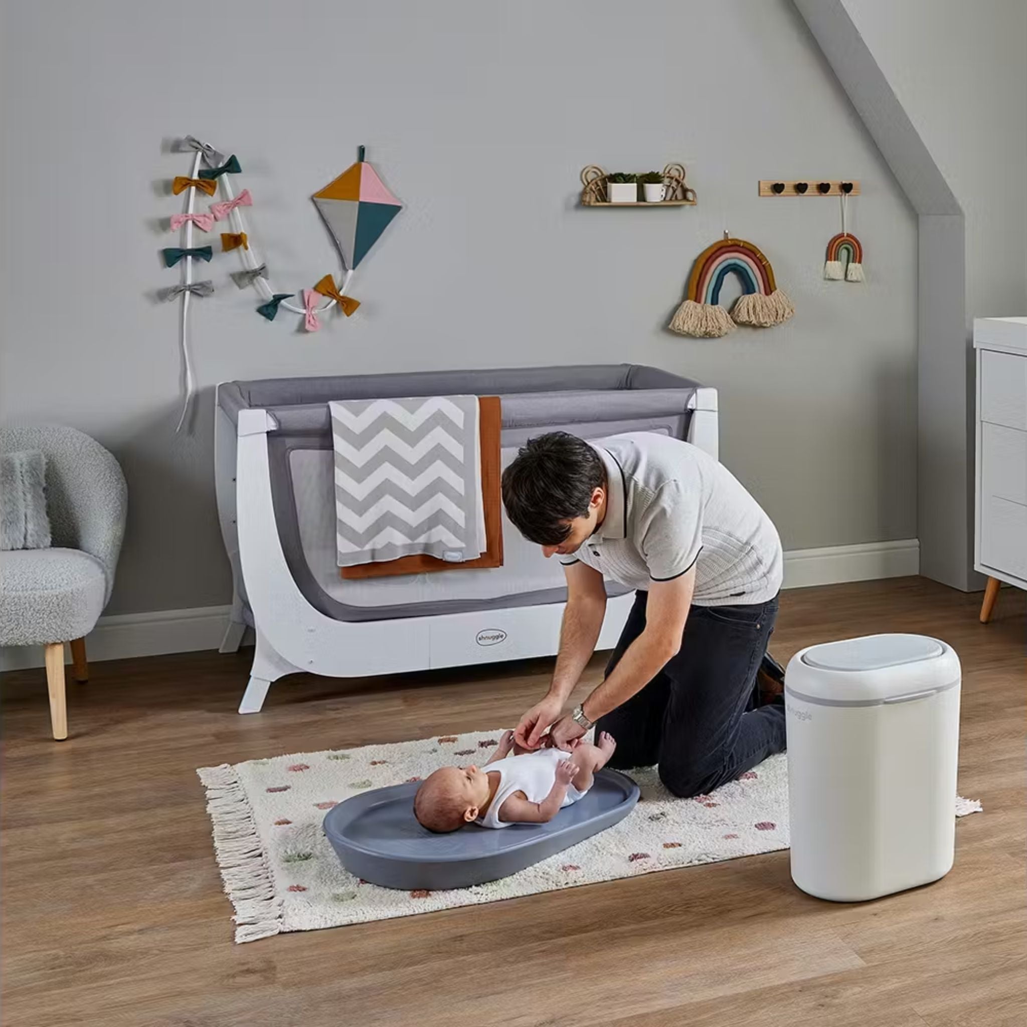 Shnuggle Eco-Touch Nappy Bin
