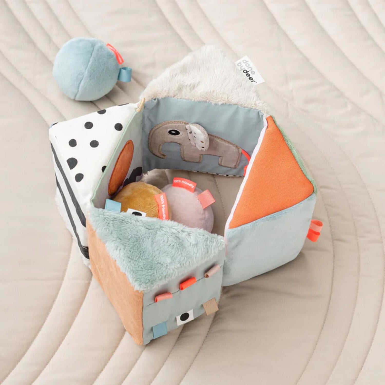 DonebyDeer Fold-Out Sensory Cube Deer Friends
