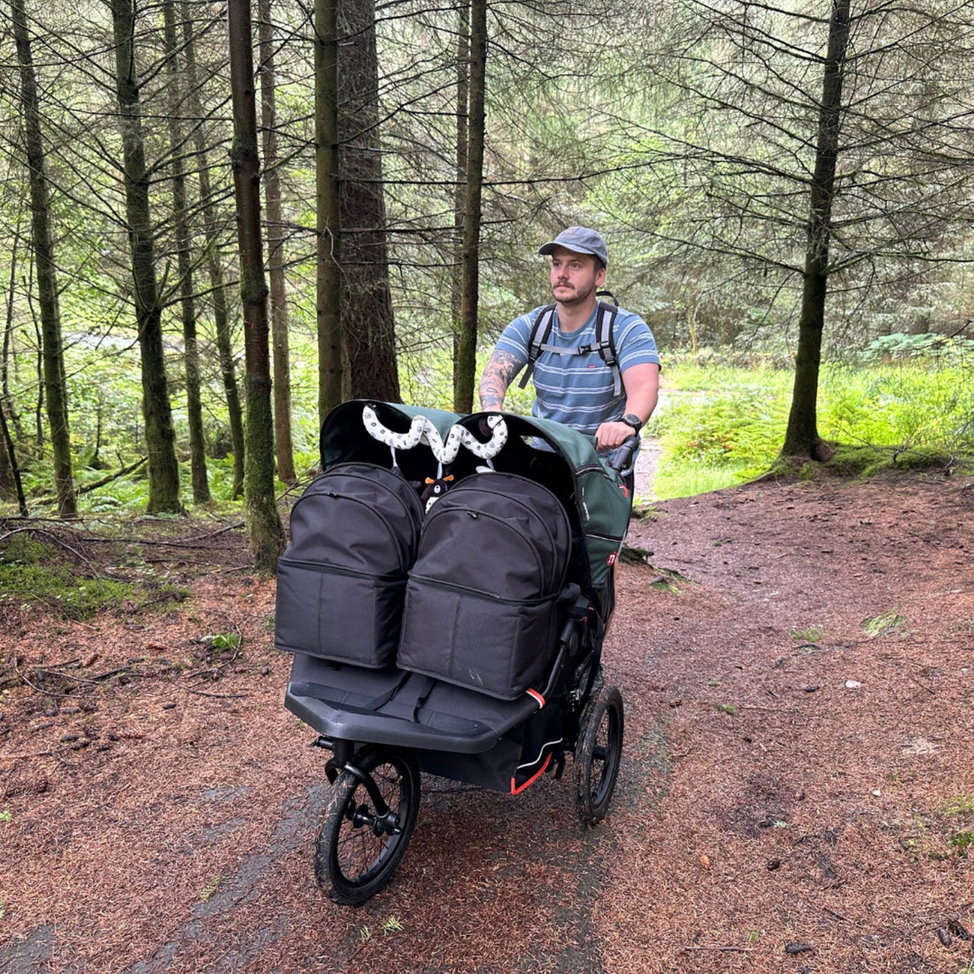 OutnAbout Nipper Double V6 Plus Pushchair