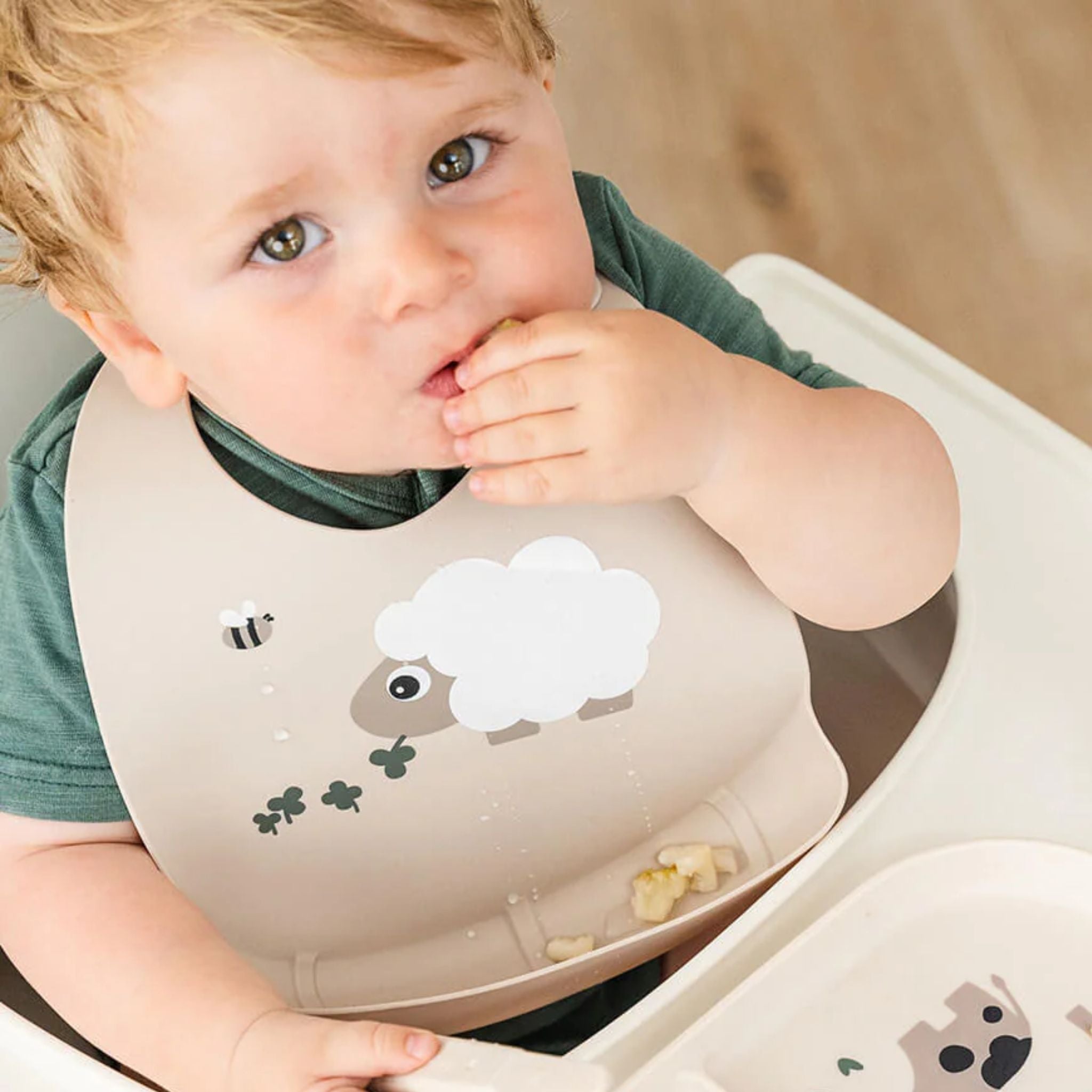 DonebyDeer Silicone Bib