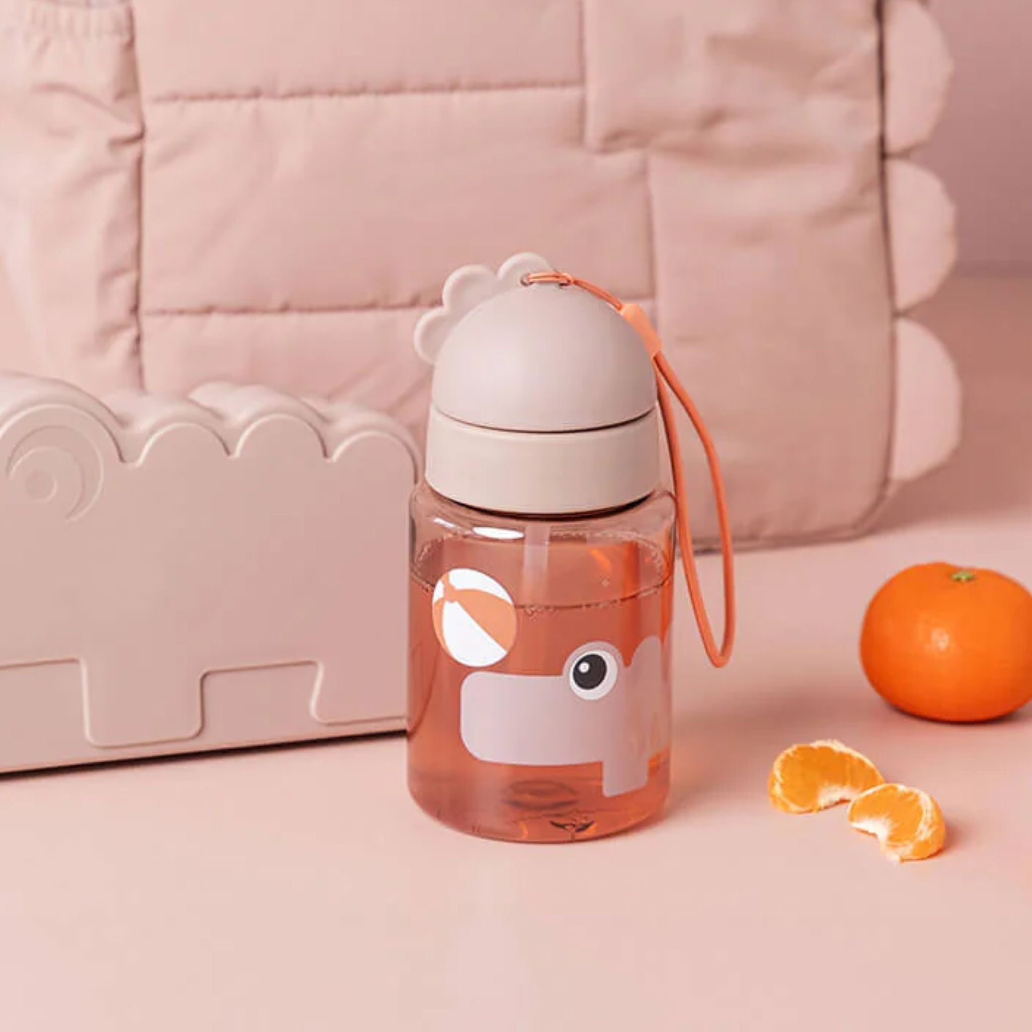 DonebyDeer Straw Bottle Playground