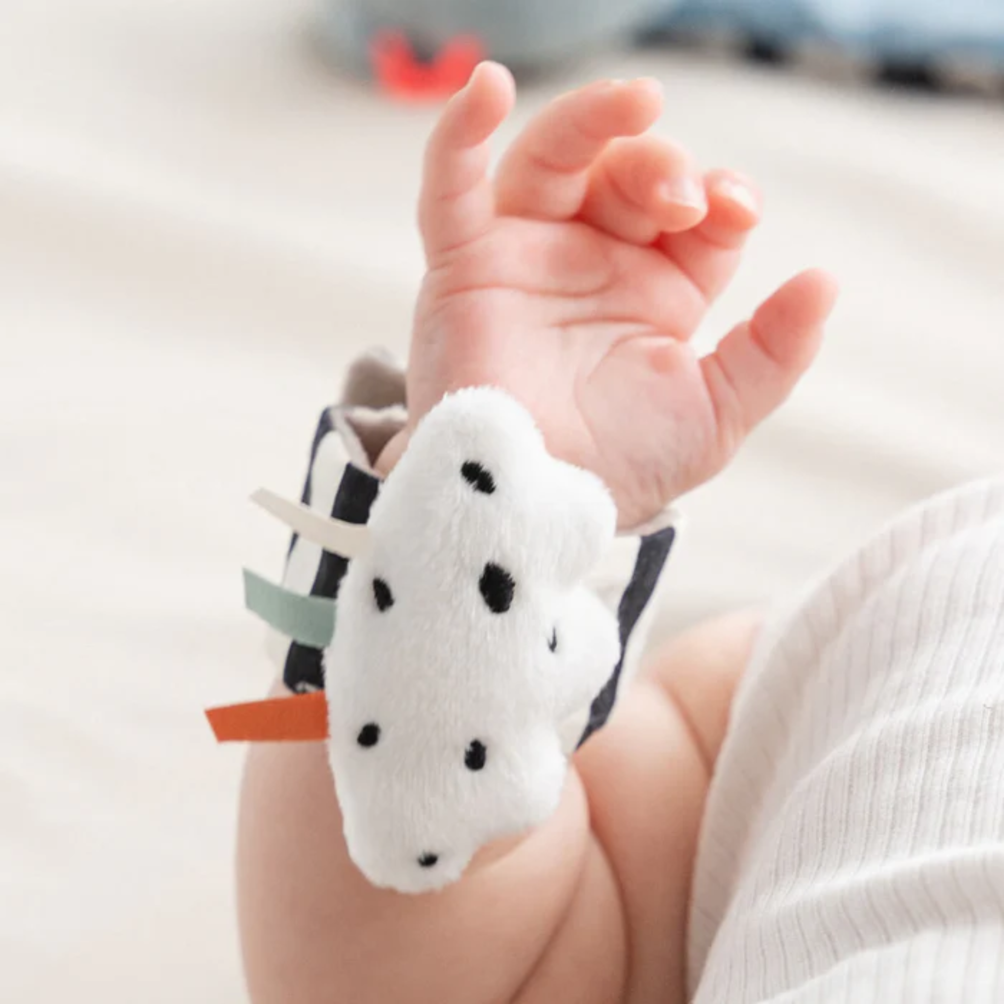 DonebyDeer Wrist Rattle Set 2-Pack