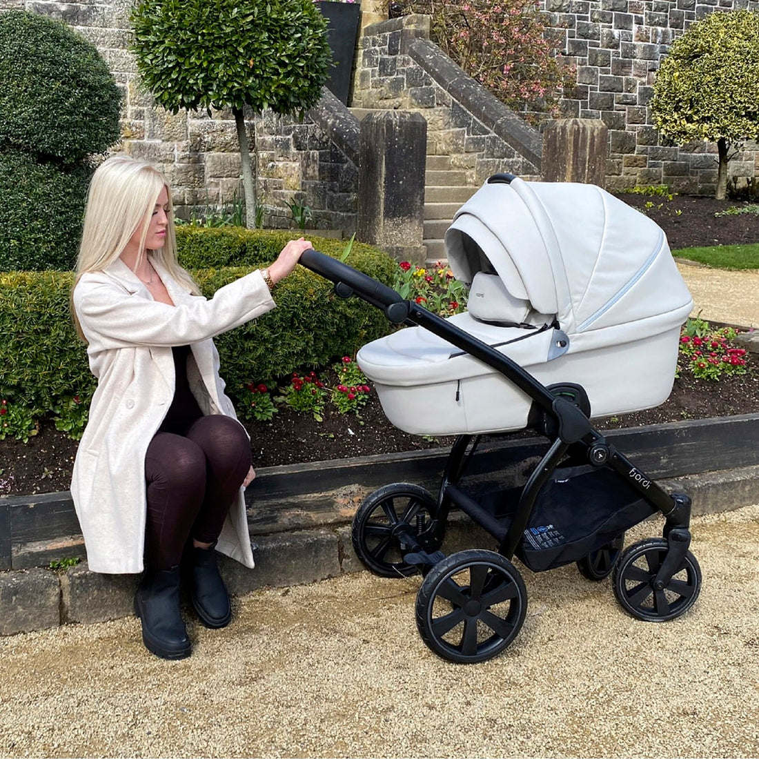 Noordi Fjordi Leather 3in1 + Car Seat