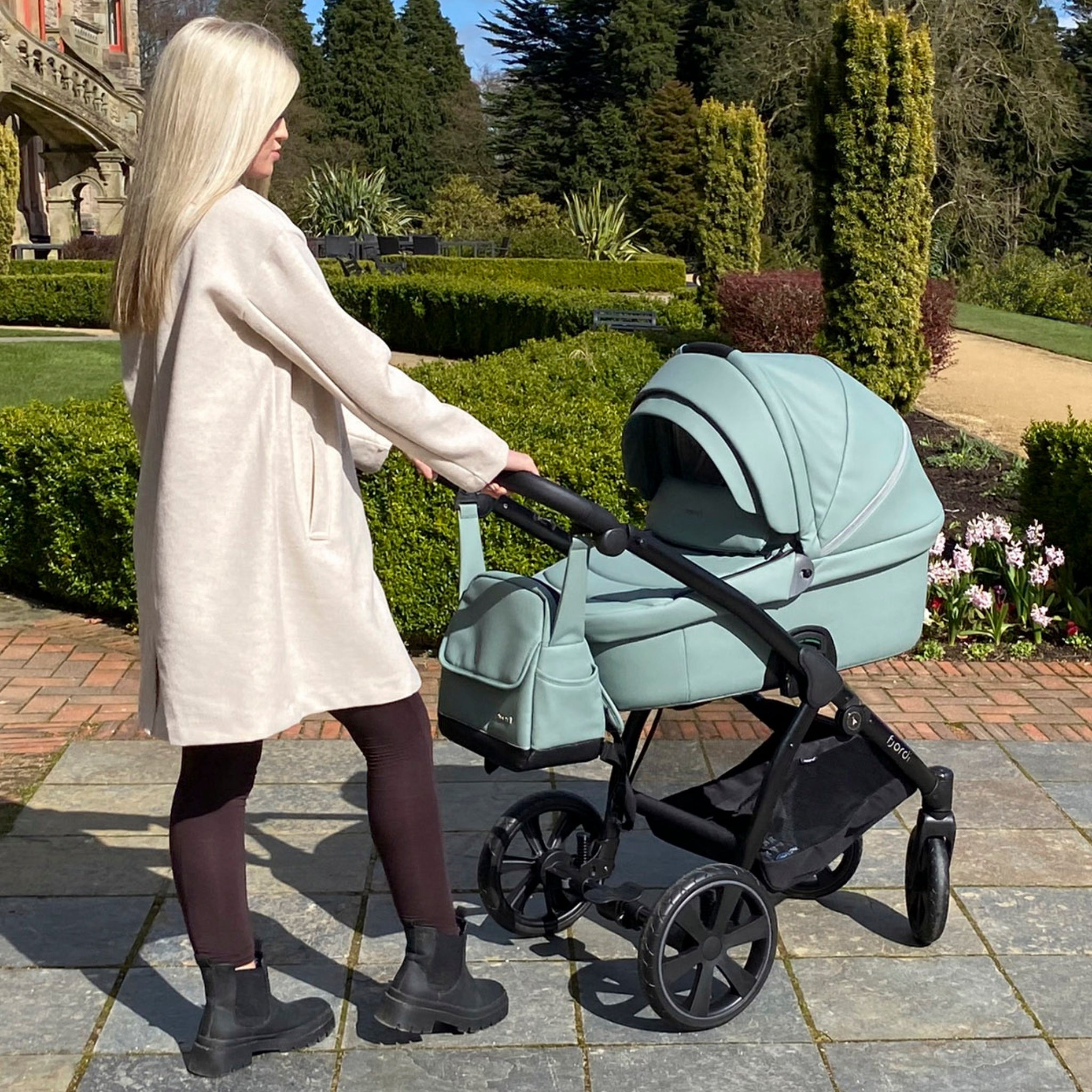 Noordi Fjordi Leather 3in1 + Car Seat