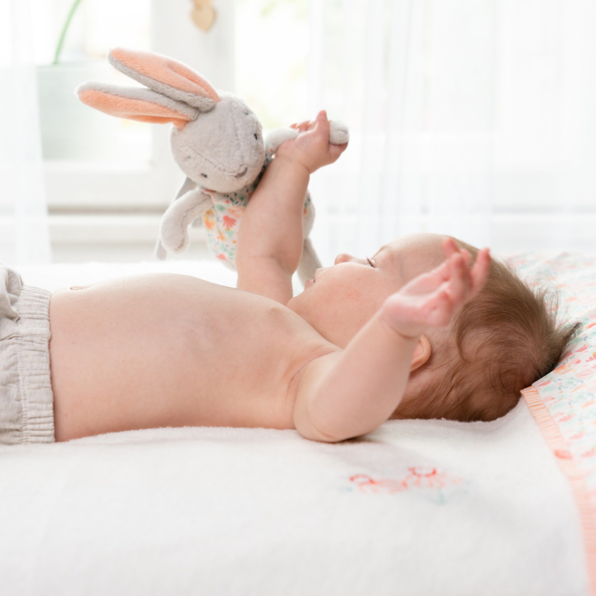 Fehn Mini Musical Rabbit
