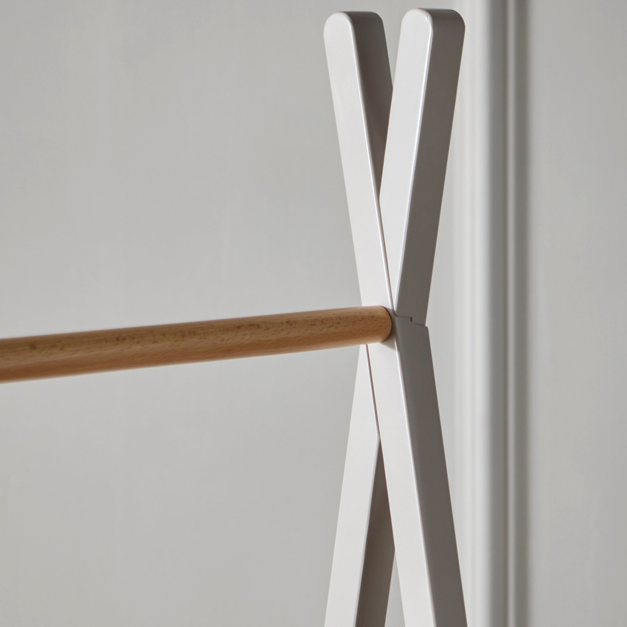 Baby Elegance Ollie Clothes Rail