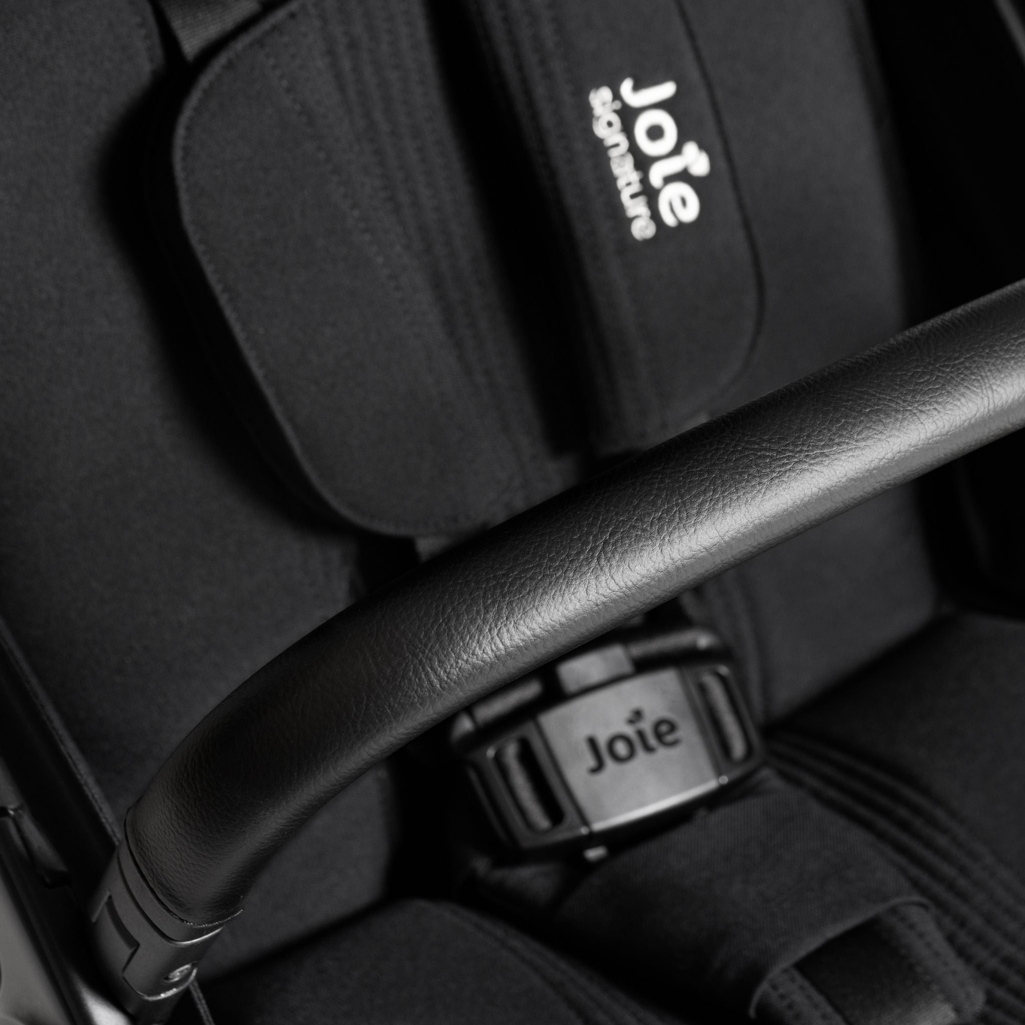 Joie Parcel LX Signature Stroller