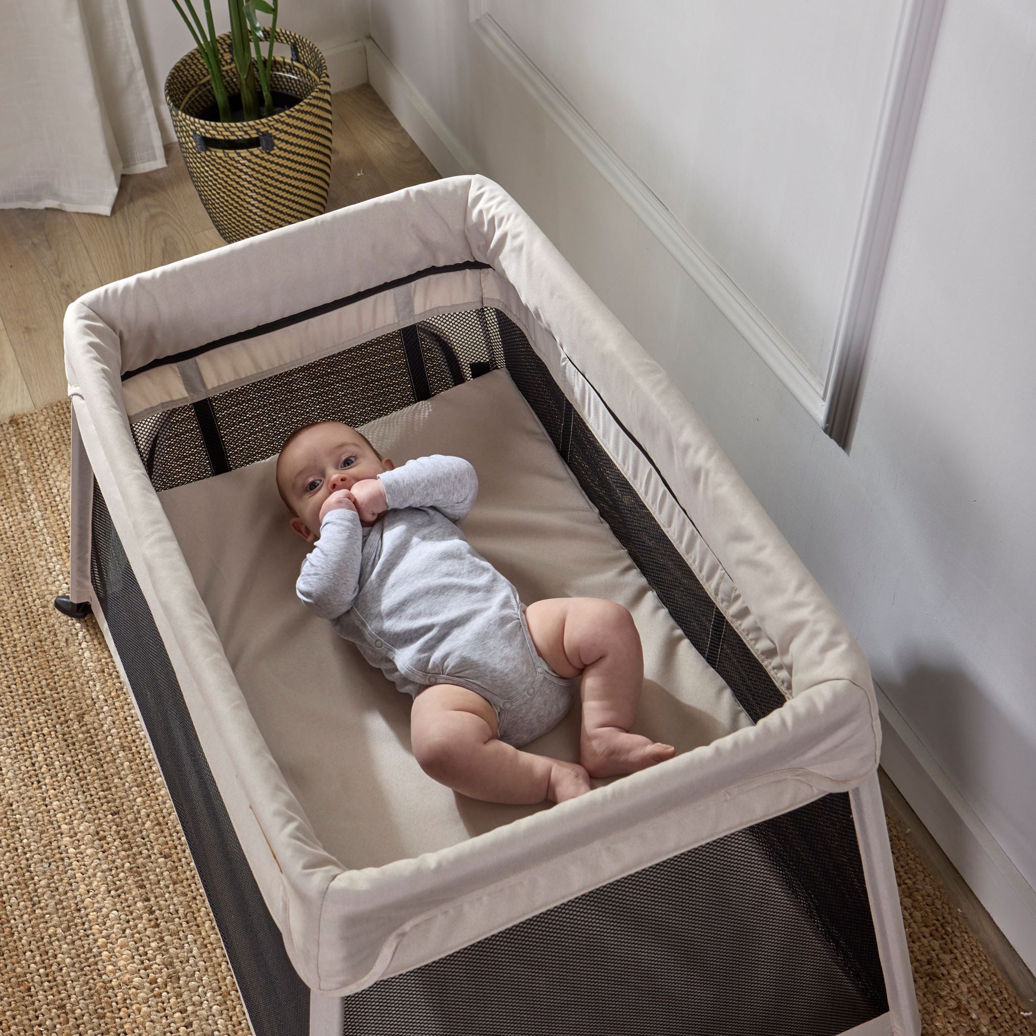 Baby Elegance Air2 Travel Cot