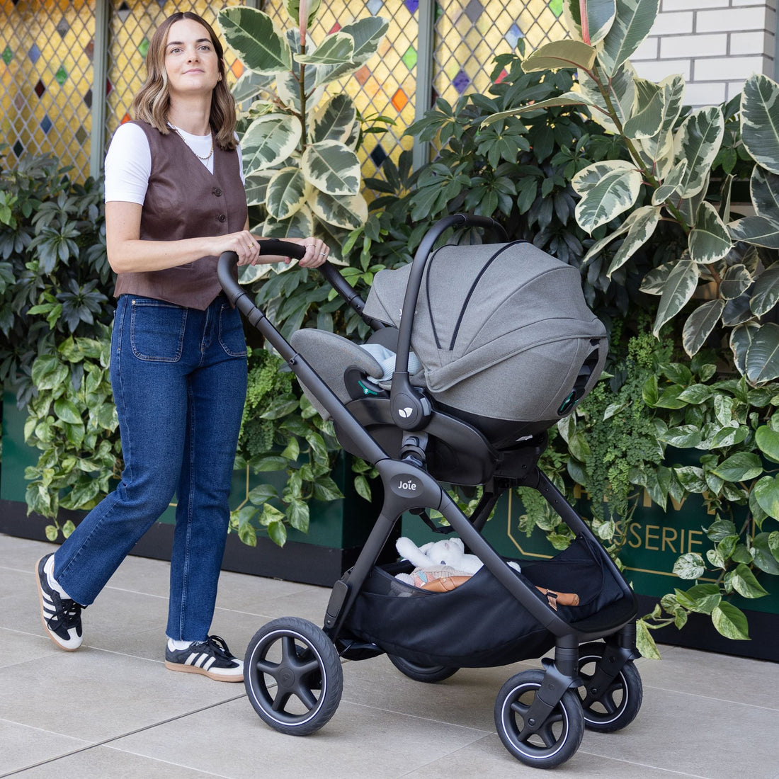 Joie Finiti Flex Travel Ready Bundle