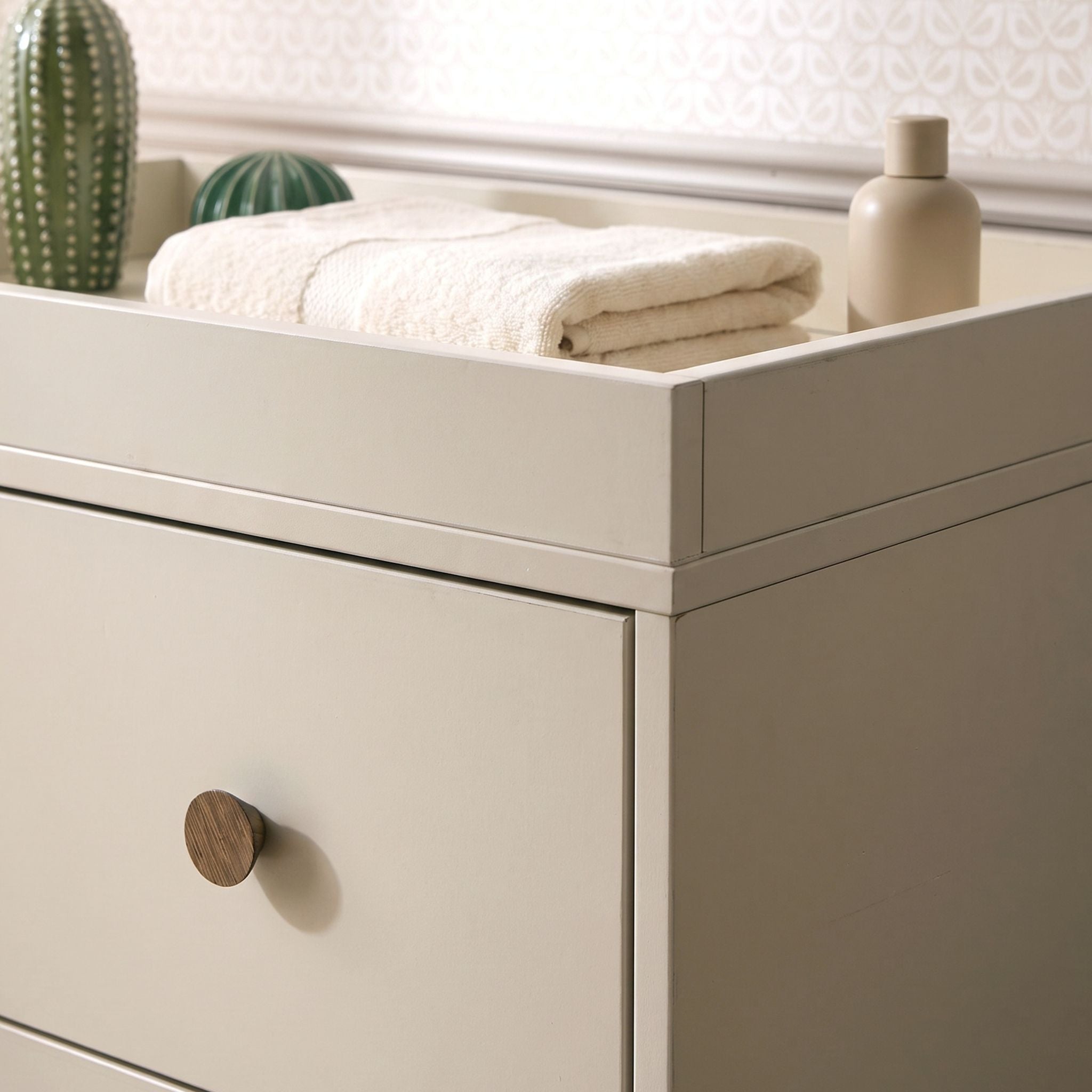 Baby Elegance Ollie Cot &amp; Chest of Drawers Bundle