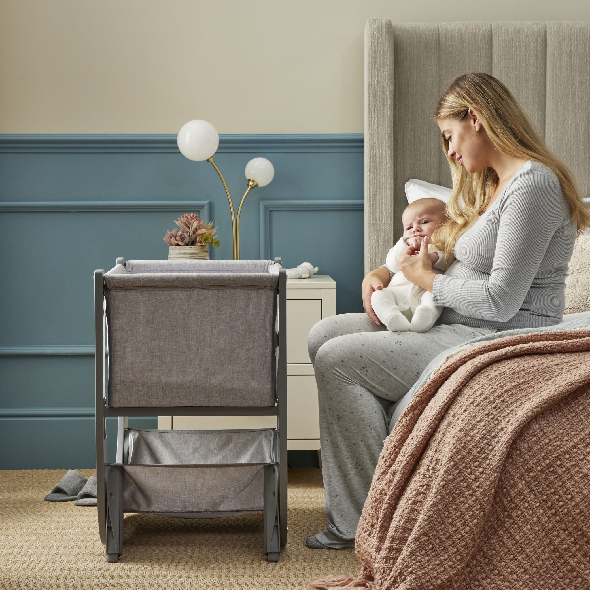 Shnuggle Air Lite Bedside Crib