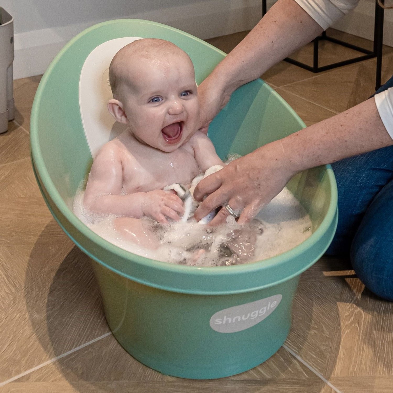 Shnuggle Baby Bath