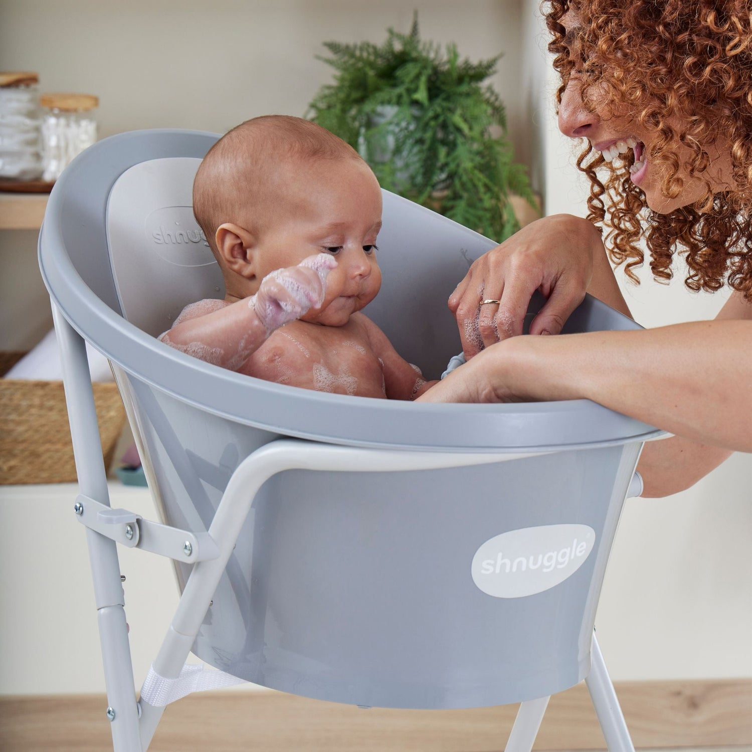 Shnuggle Baby Bath