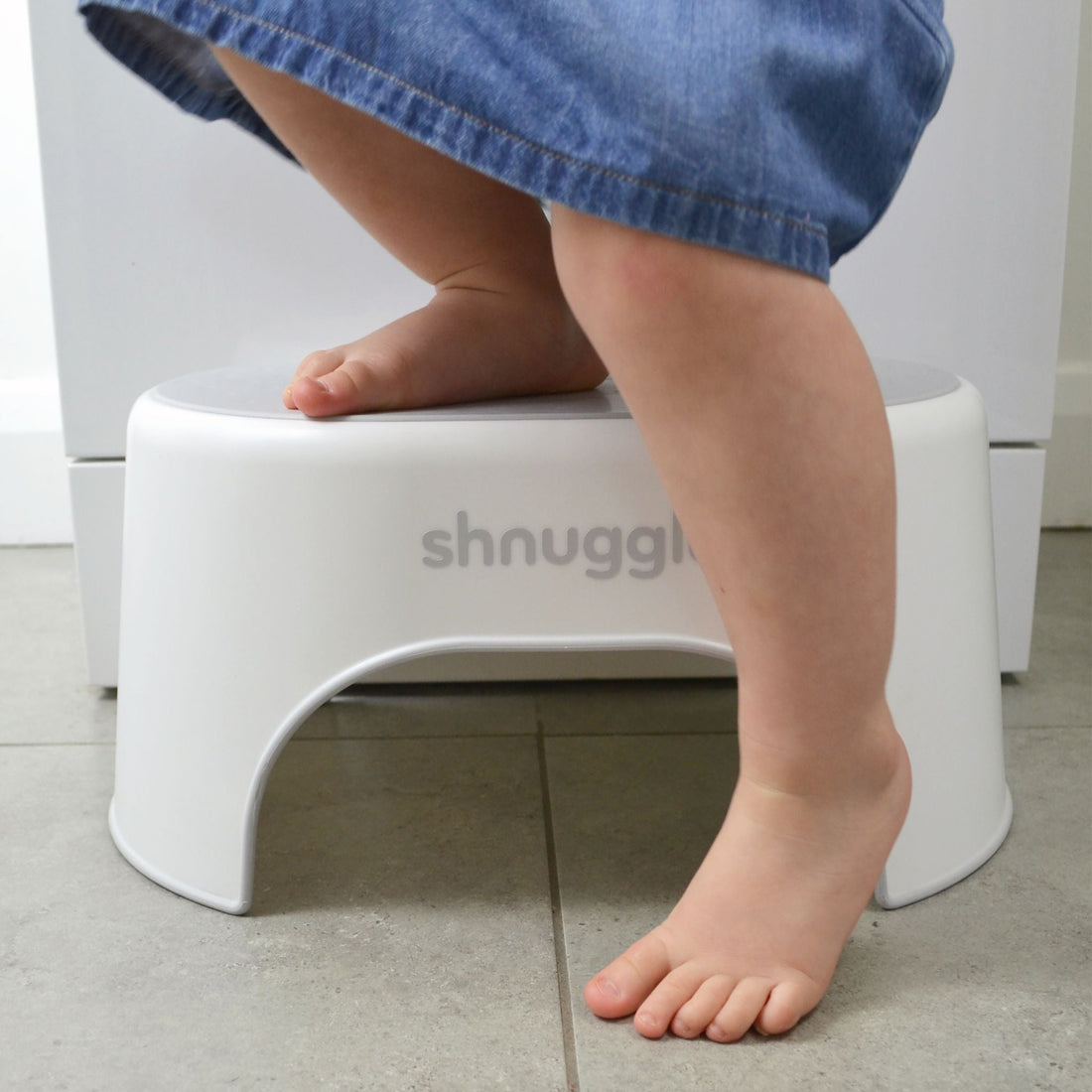 Shnuggle Step Stool