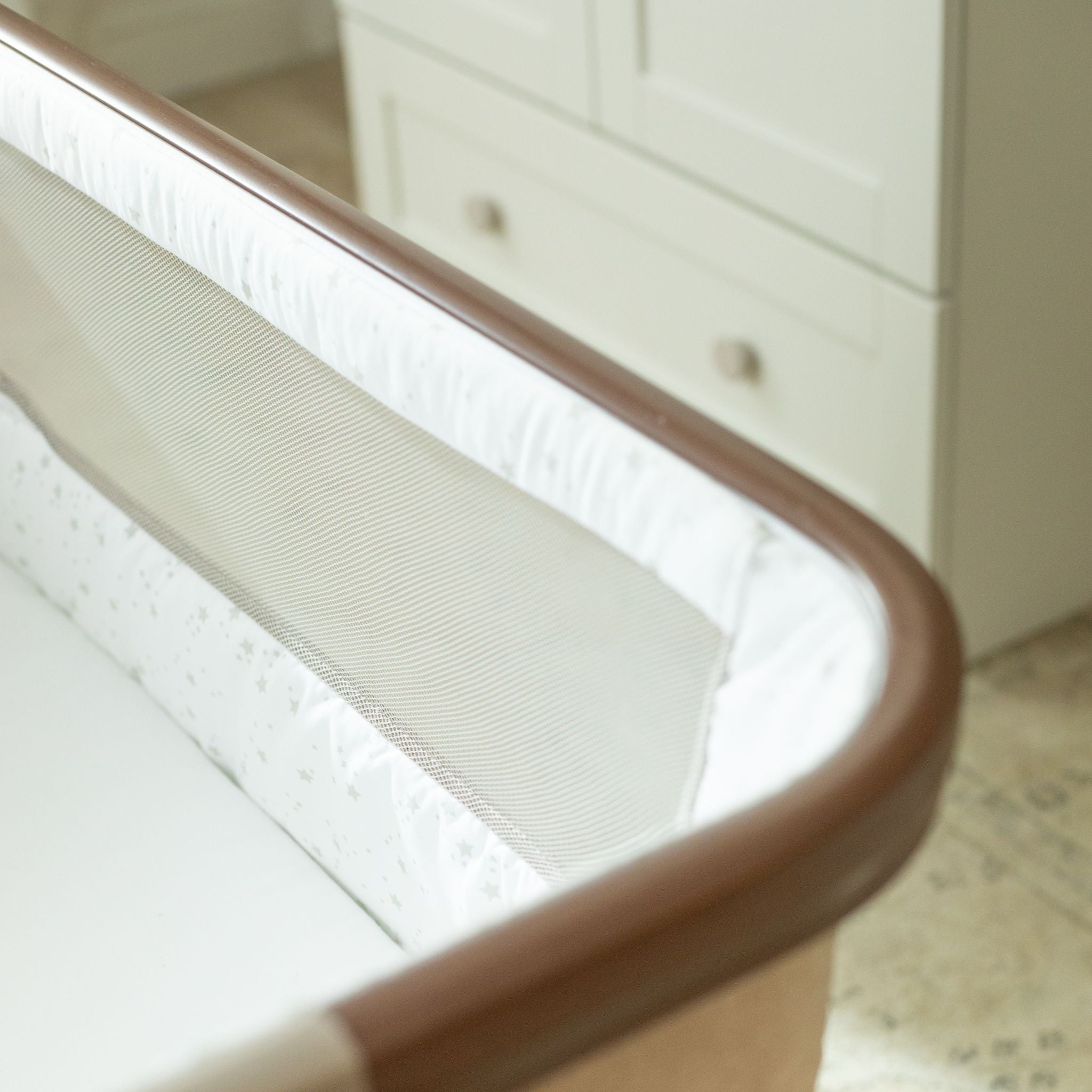 Baby Elegance Co Glide Electric Bedside Crib