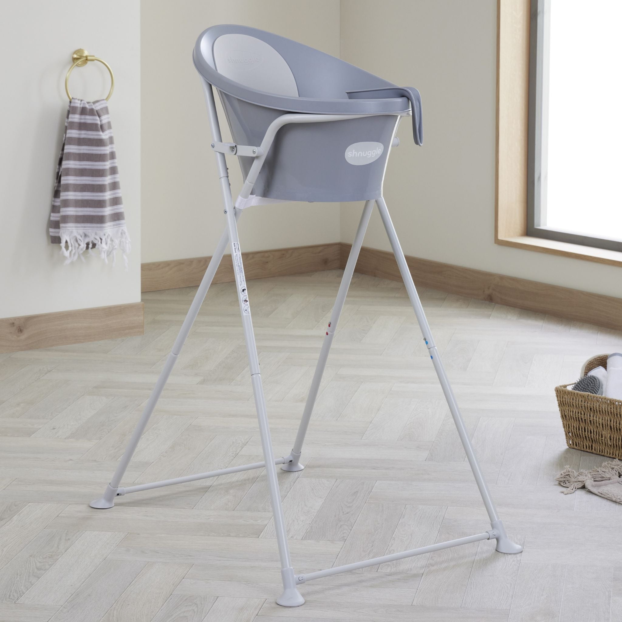 Shnuggle Folding Bath Stand with Strap