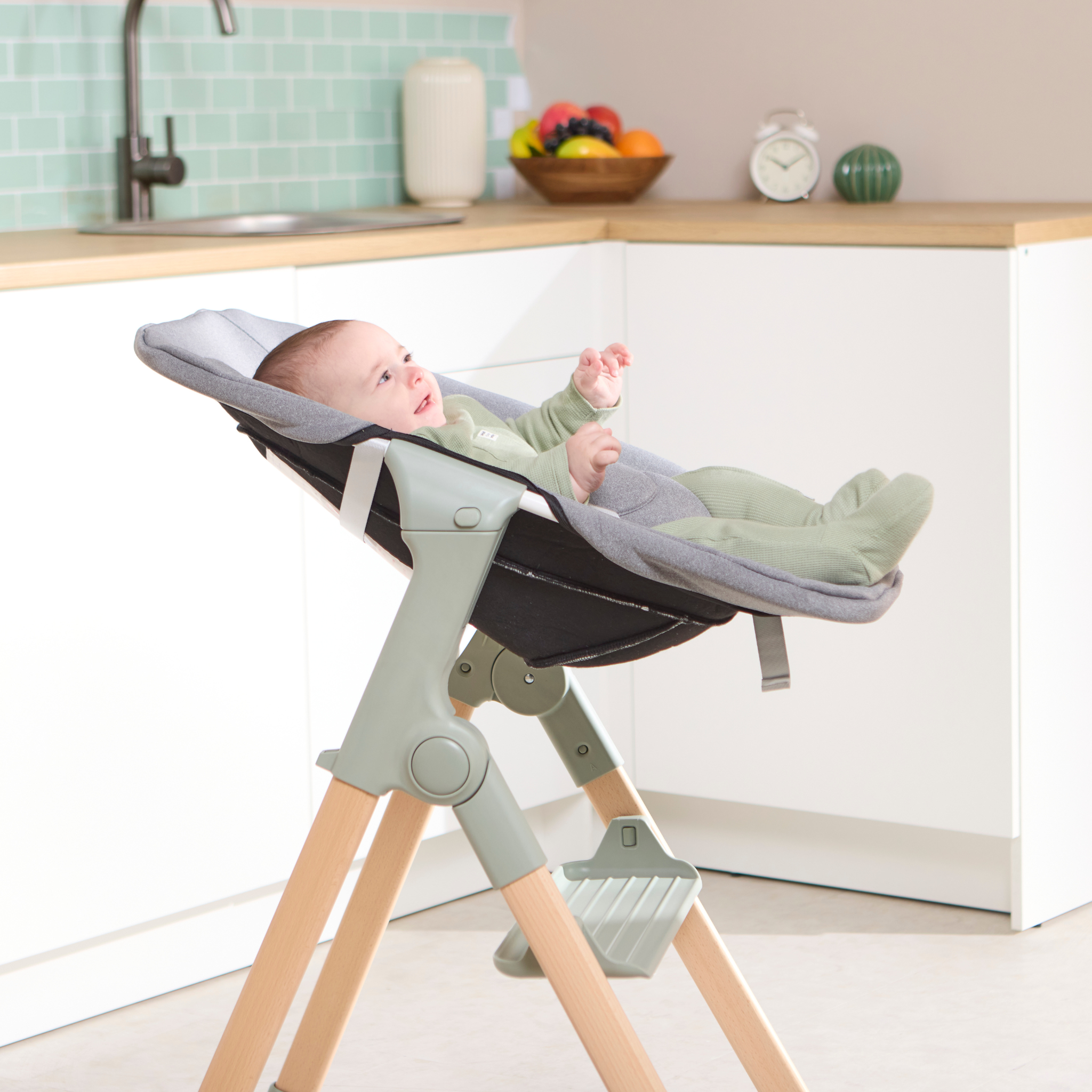 Newborn baby sitting chair online