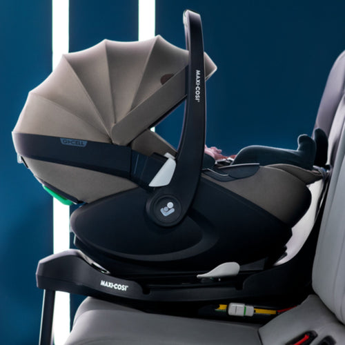 Maxi Cosi  Pebble 360 Pro2 & FamilyFix 360 Pro Base