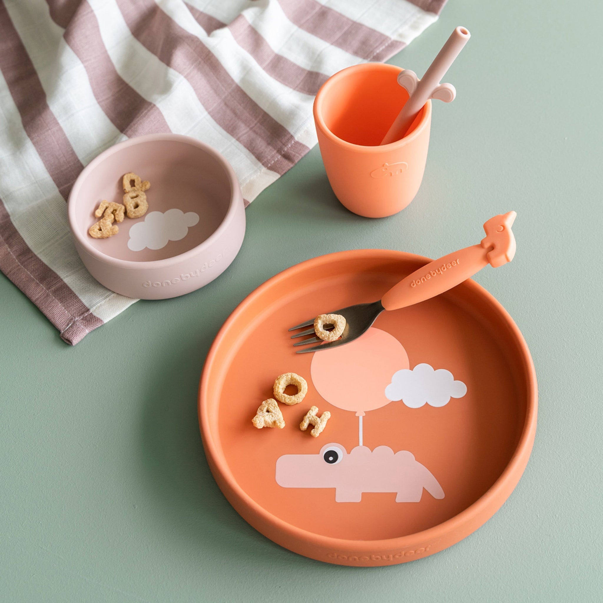 Donebydeer Silicone 3pc Dinner Set Happy Clouds