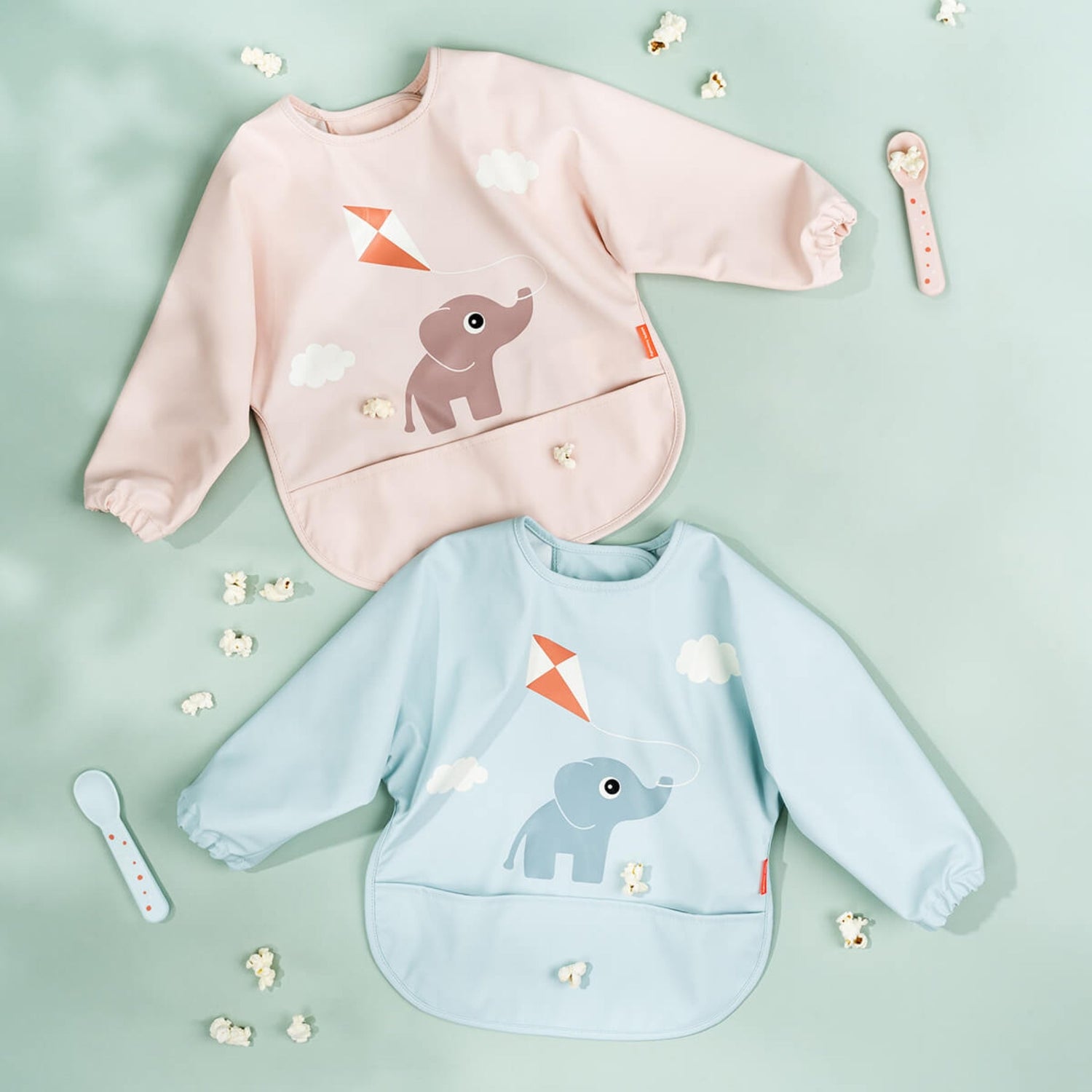 Donebydeer Sleeved Pocket Bib Playground