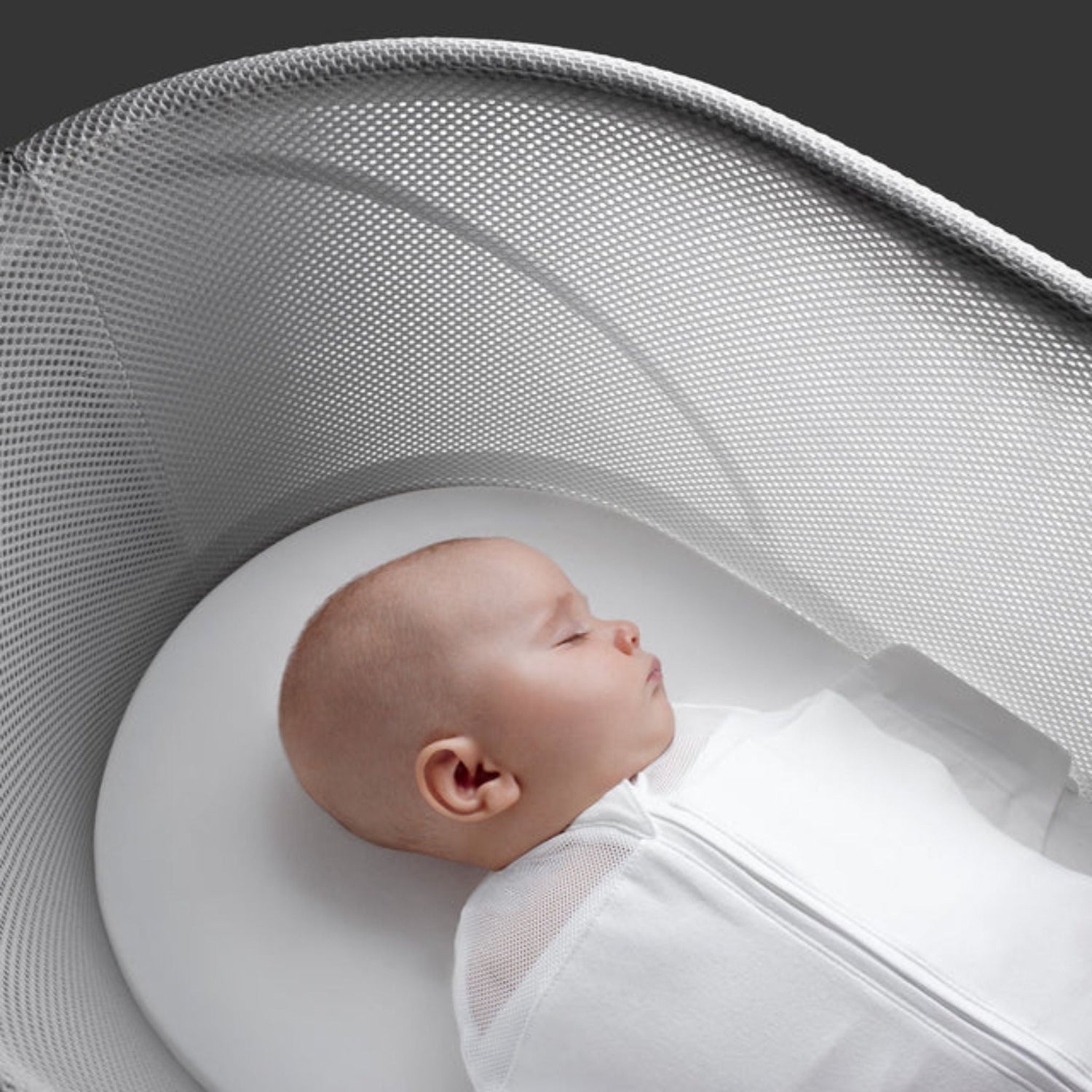 Happiest Baby SNOO Smart Sleeper White LittleBe